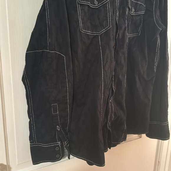 Buckle Black No. 48 Men's Button up  XL Long Sleeve Black with Gray Stitching - Picture 3 of 8